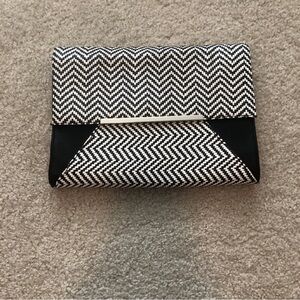 Express Black And White Chevron Envelop Clutch Purse 11”X8” NWT